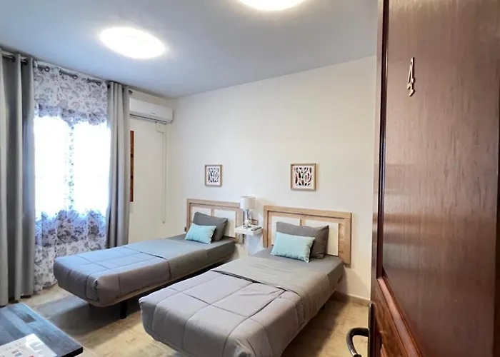 Апартаменты Petra *