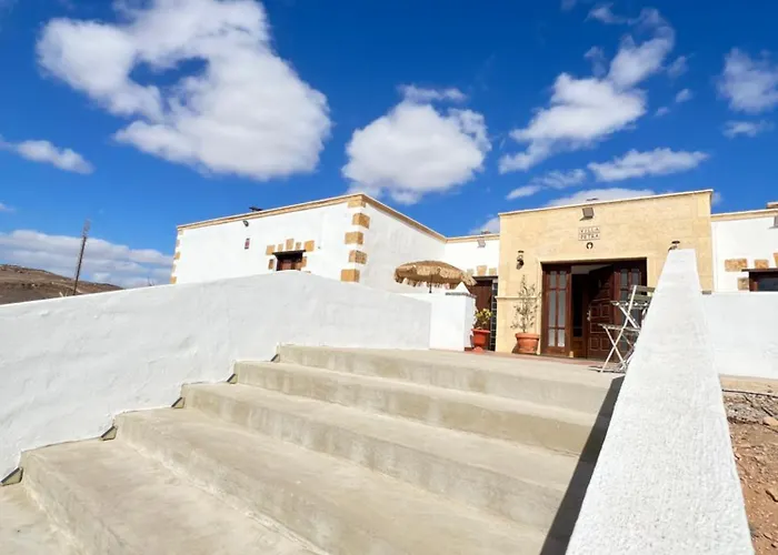 Petra Туйнехе