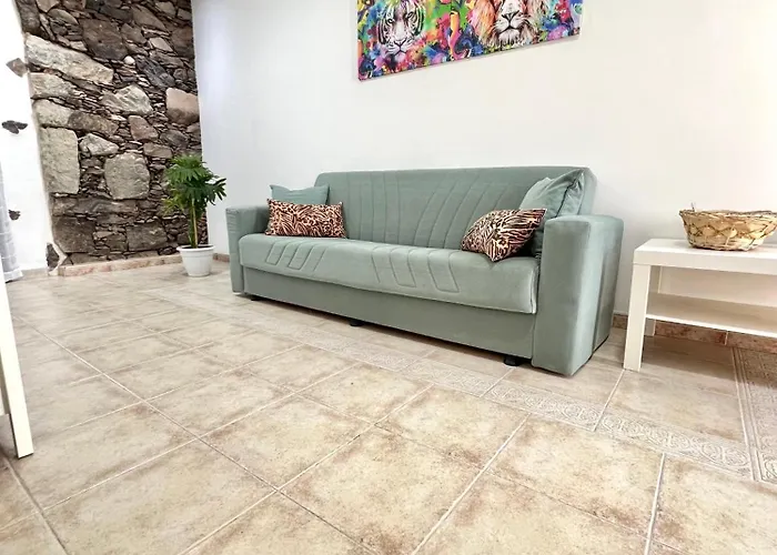 Petra Туйнехе